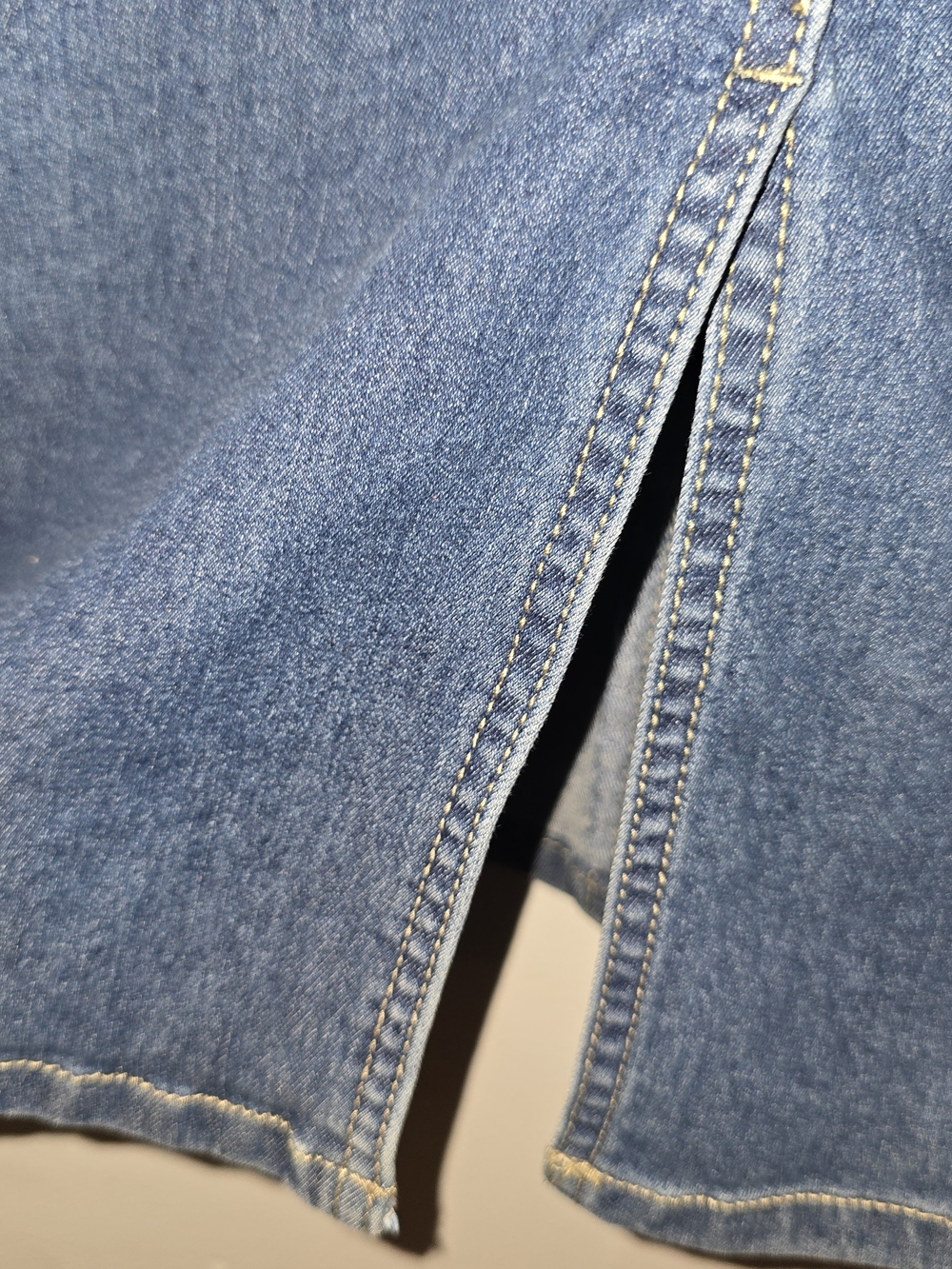Denim Button-Front Midi Dress - Dark Blue - Picture 4 of 5